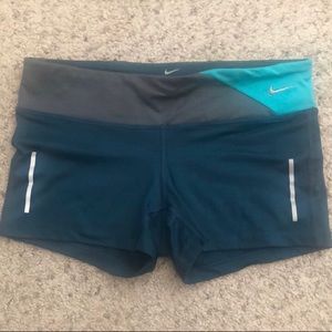 Nike Dri-FIT Epic Run Boy Shorts
